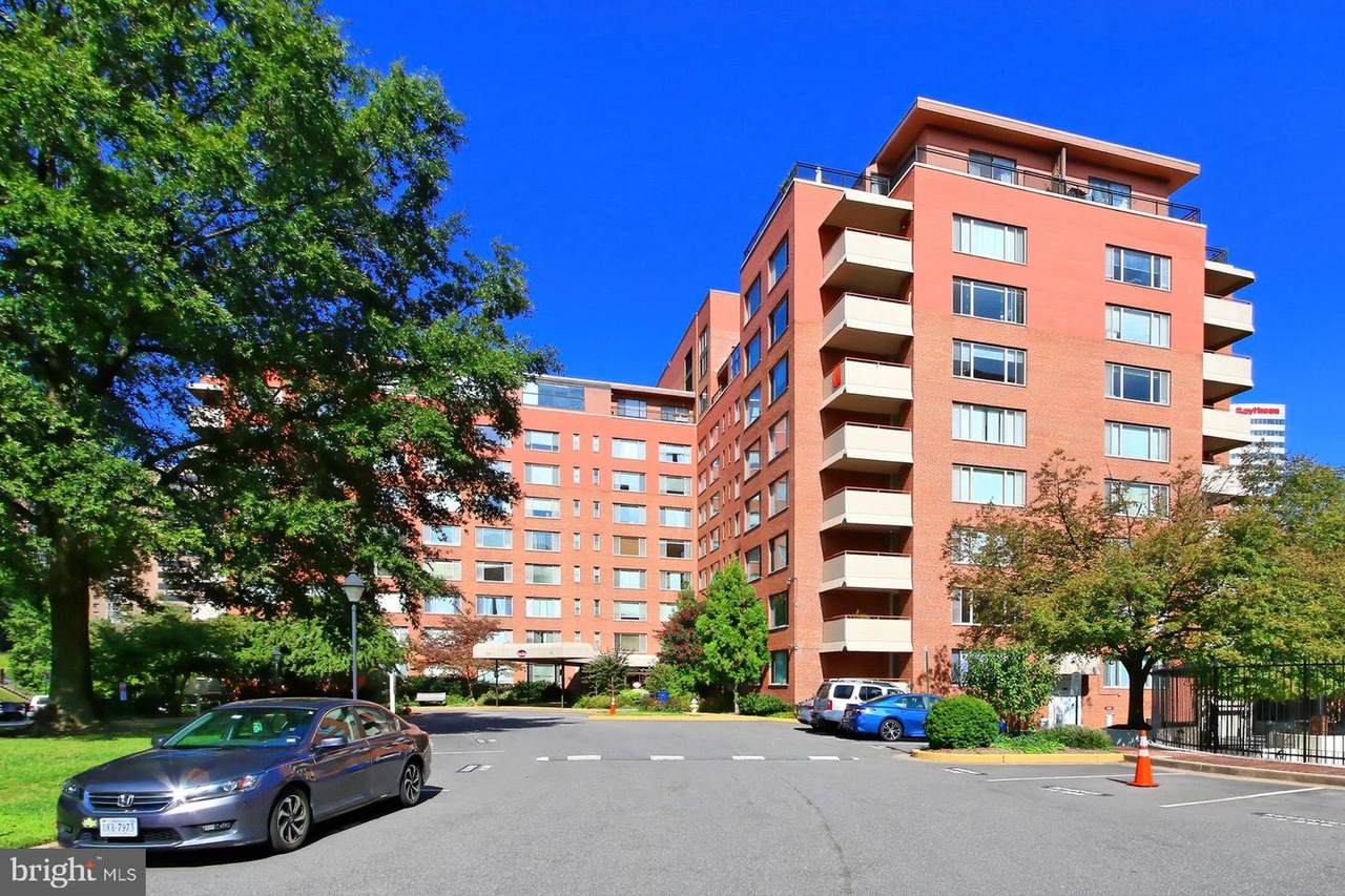 1111 Arlington Boulevard - Photo 1