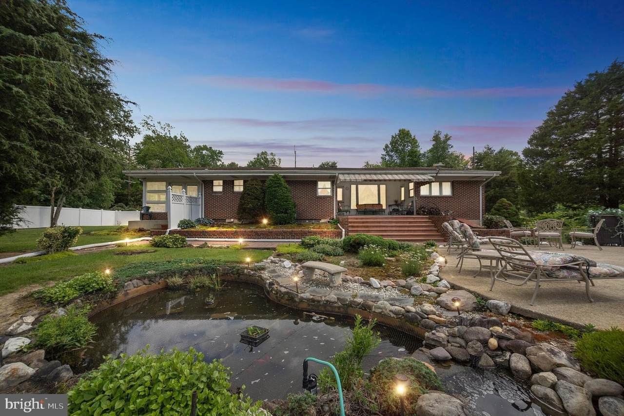 745 Clayton Avenue - Photo 1