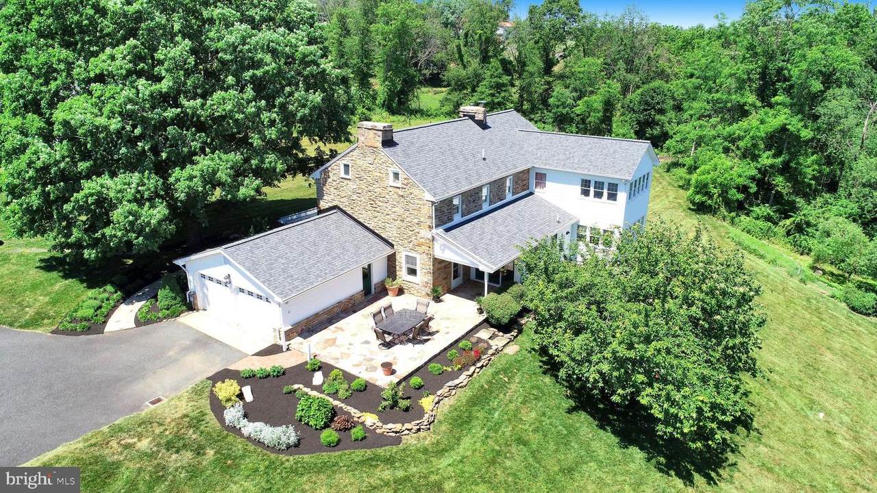 3044 Whiteford Road - Photo 1