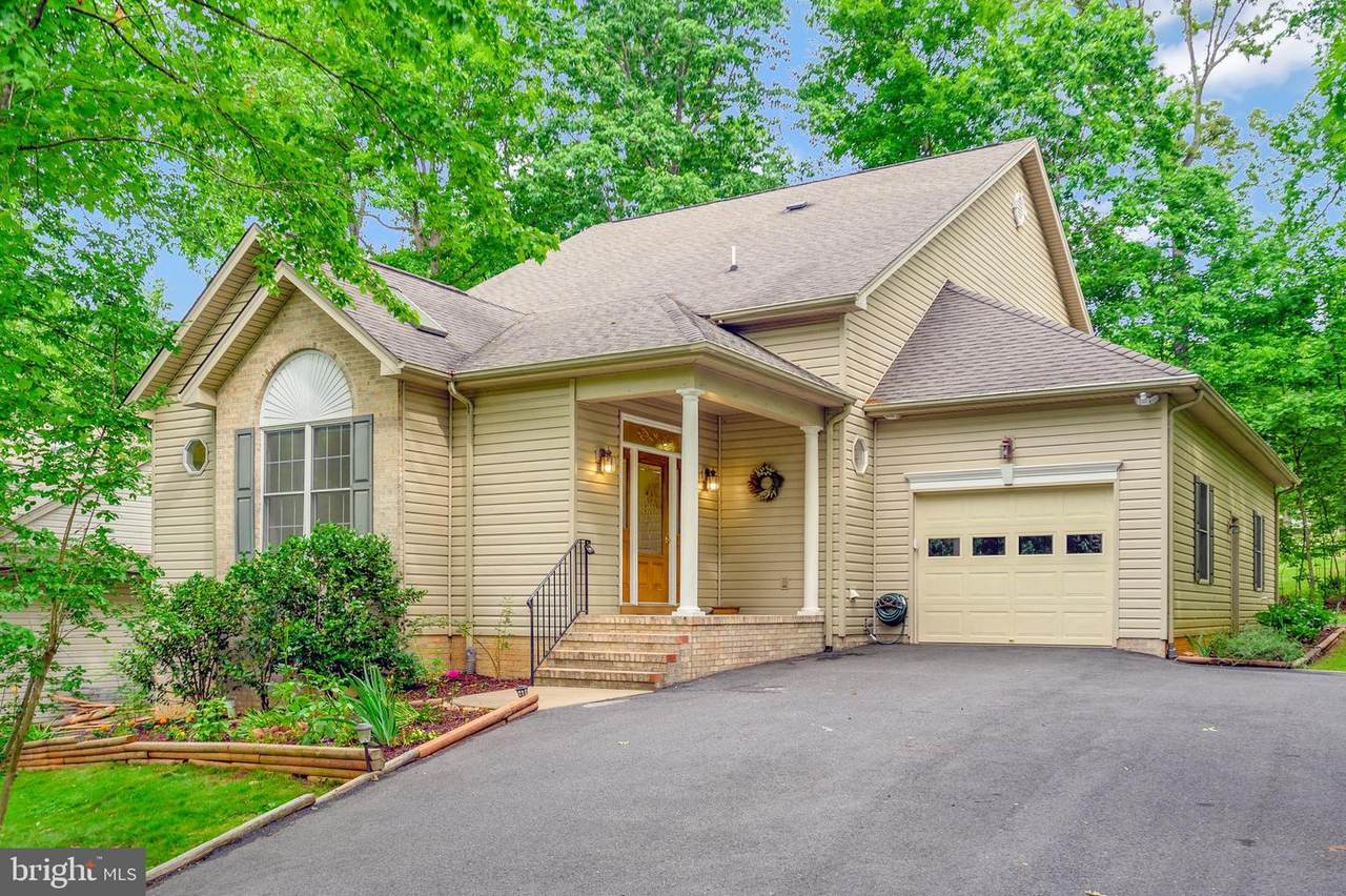 100 Sand Trap Lane - Photo 1