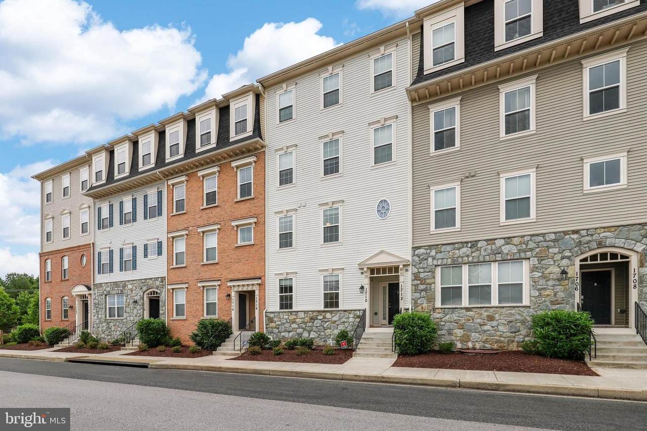 1710 Fieldstone Court - Photo 1