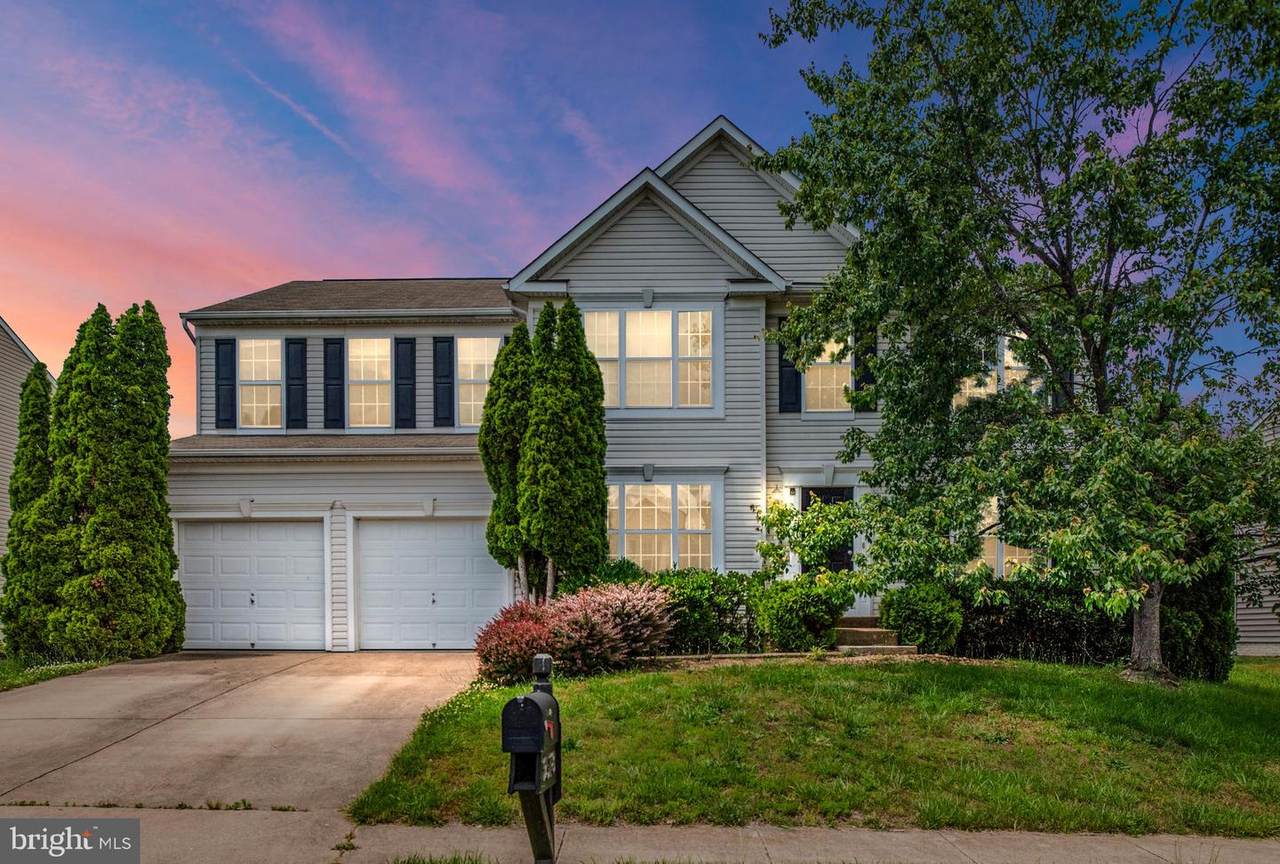 9518 Laurel Oak Drive - Photo 1