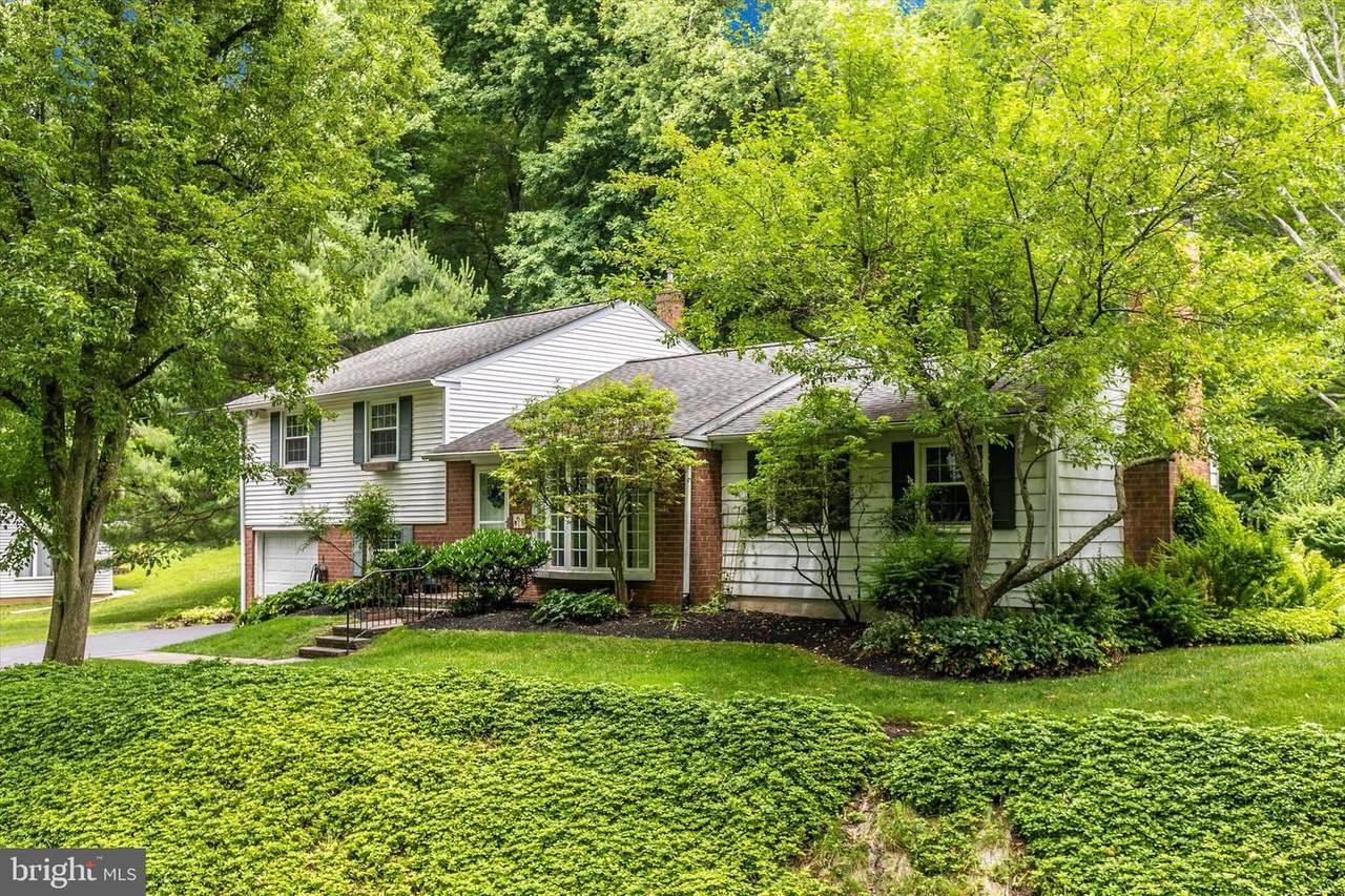 590 Brookwood Road - Photo 1