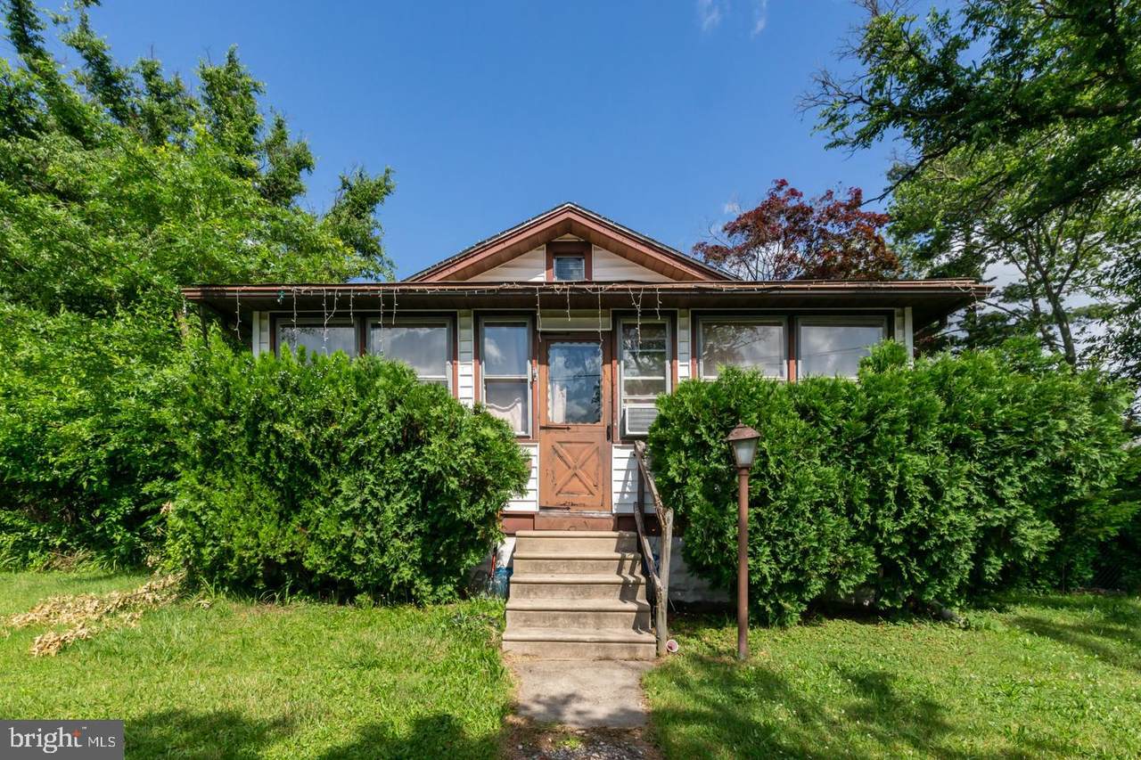 701 Delaware Avenue - Photo 1