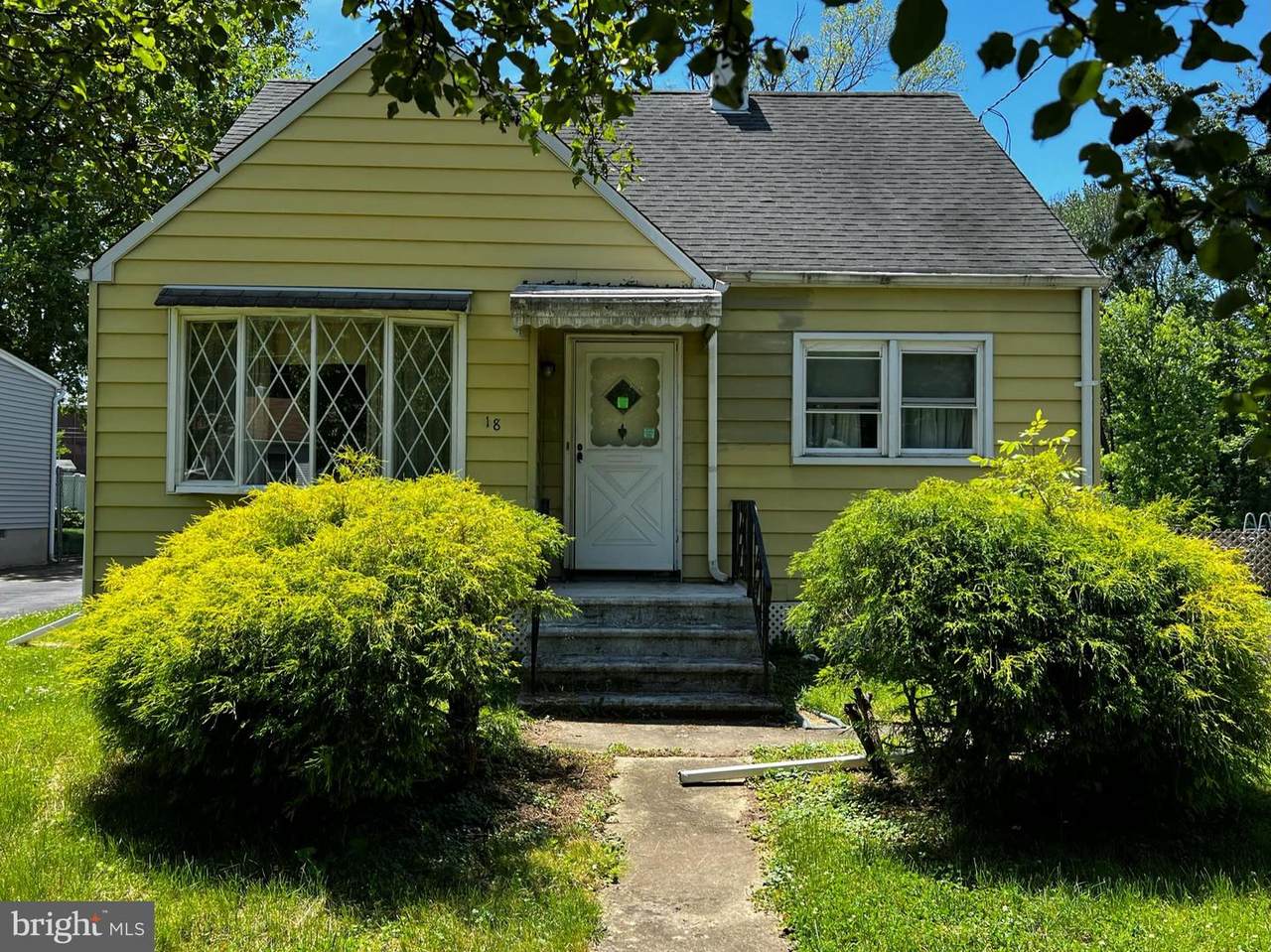 218 Union Street - Photo 1