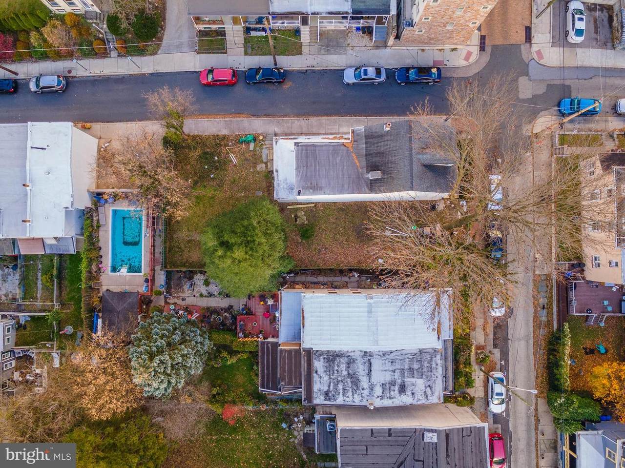 268 Dupont St - Photo 1