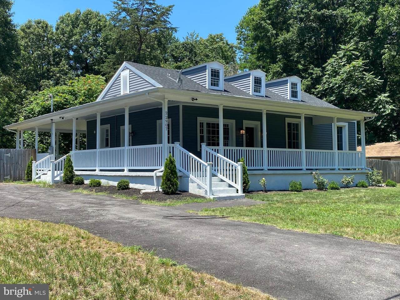 22907 Benjamin Banneker Boulevard - Photo 1