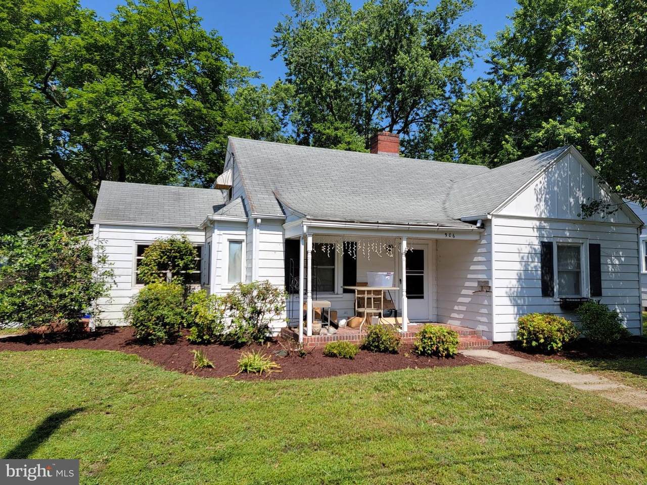 906 Hanover Street - Photo 1