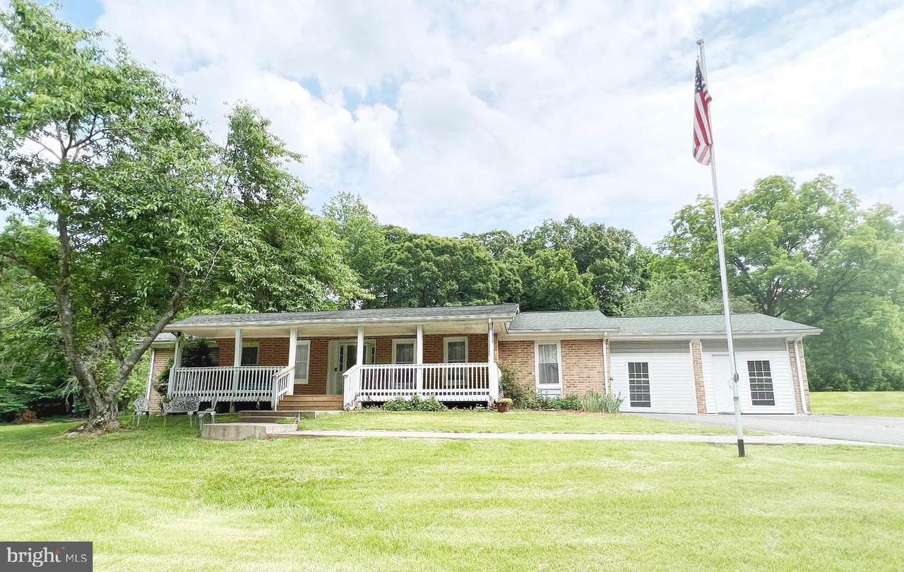 111 Autumn Drive - Photo 1