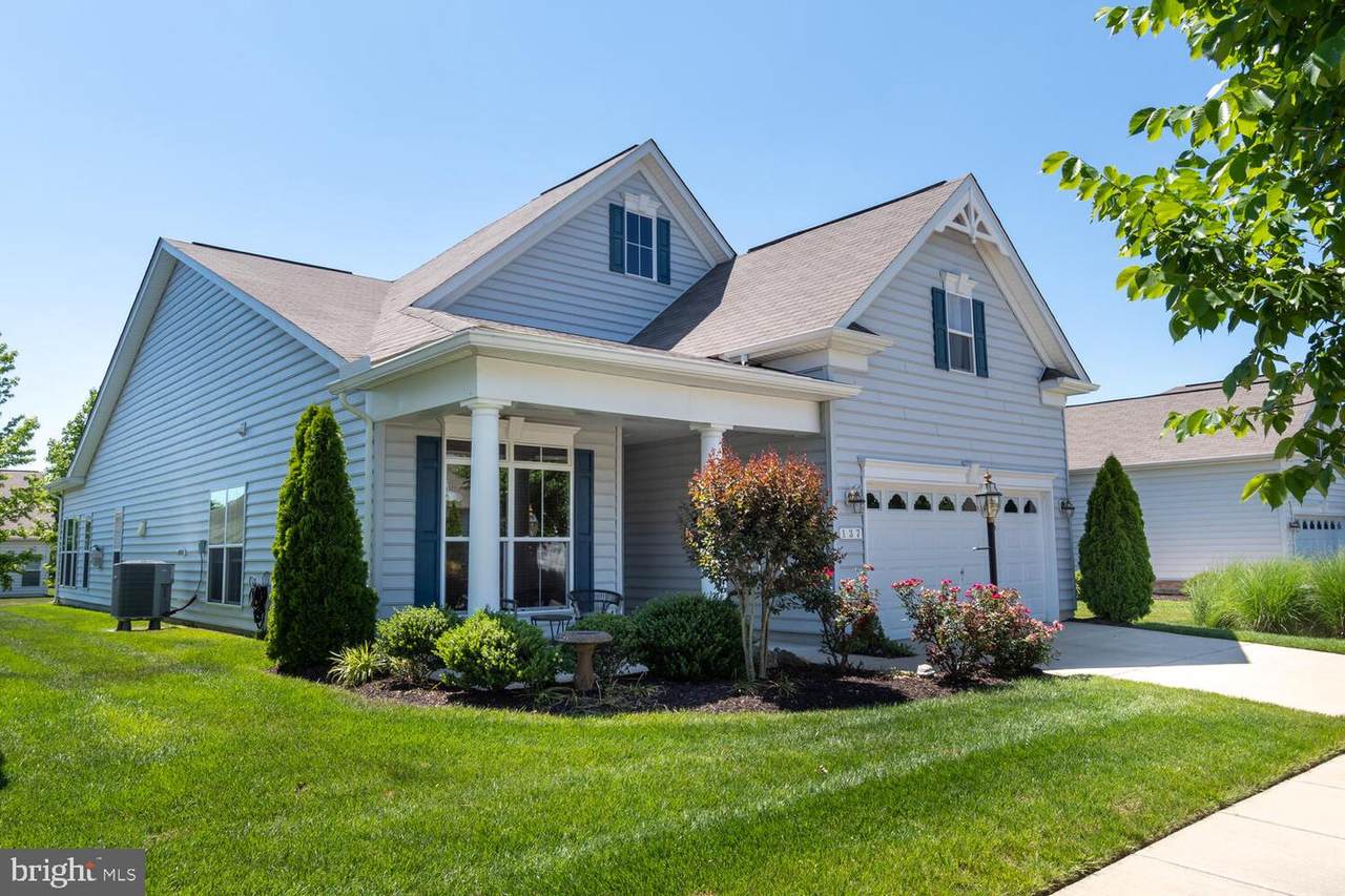 137 Concerto Avenue - Photo 1