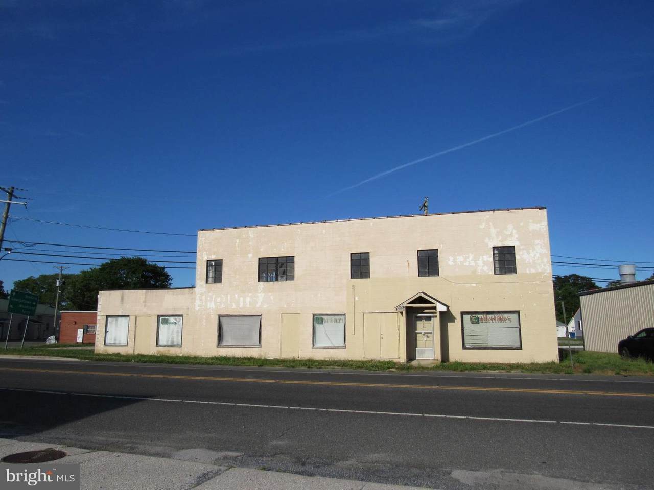427 Central Avenue - Photo 1