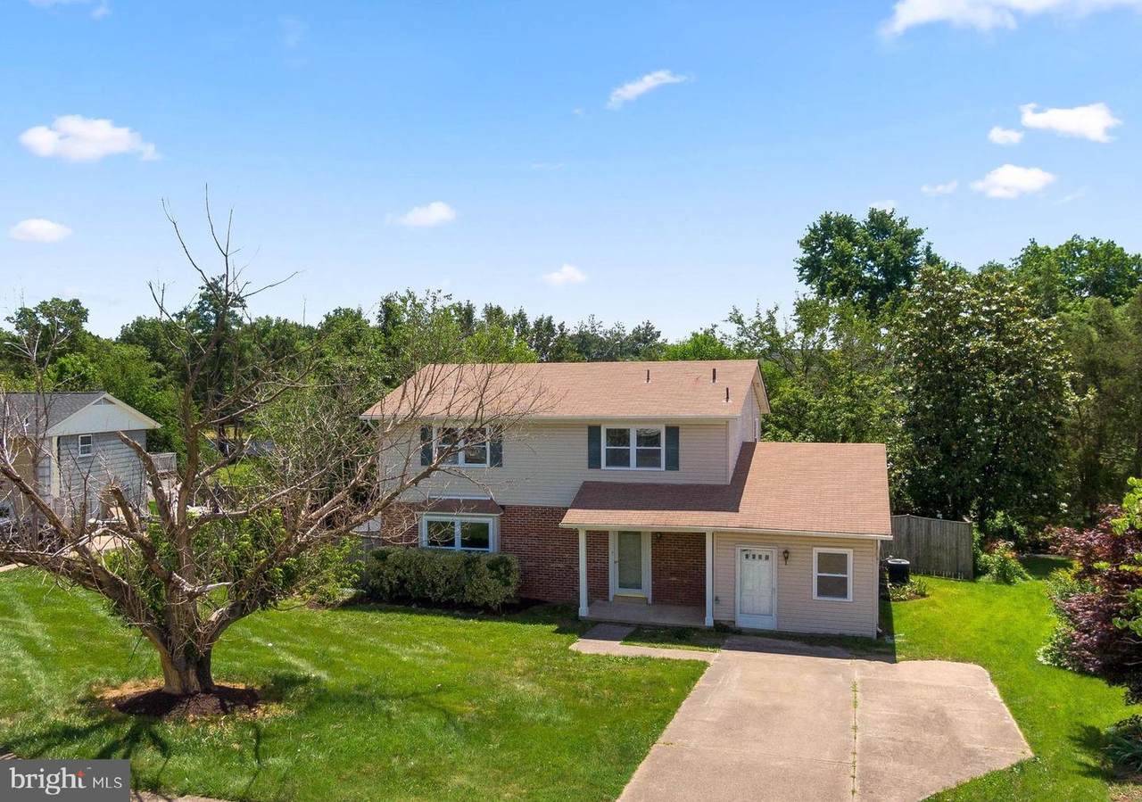 9843 Alan Court - Photo 1
