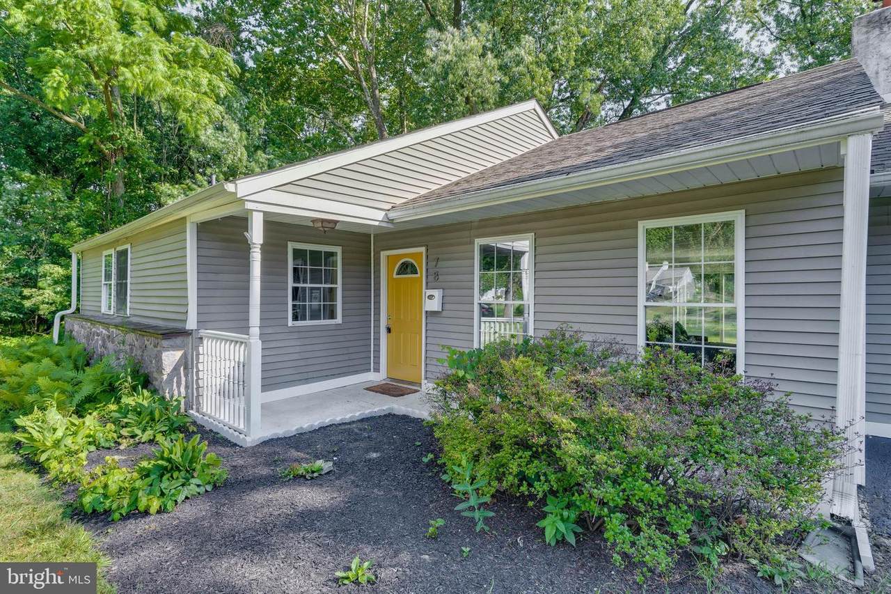 78 Conestoga Road - Photo 1