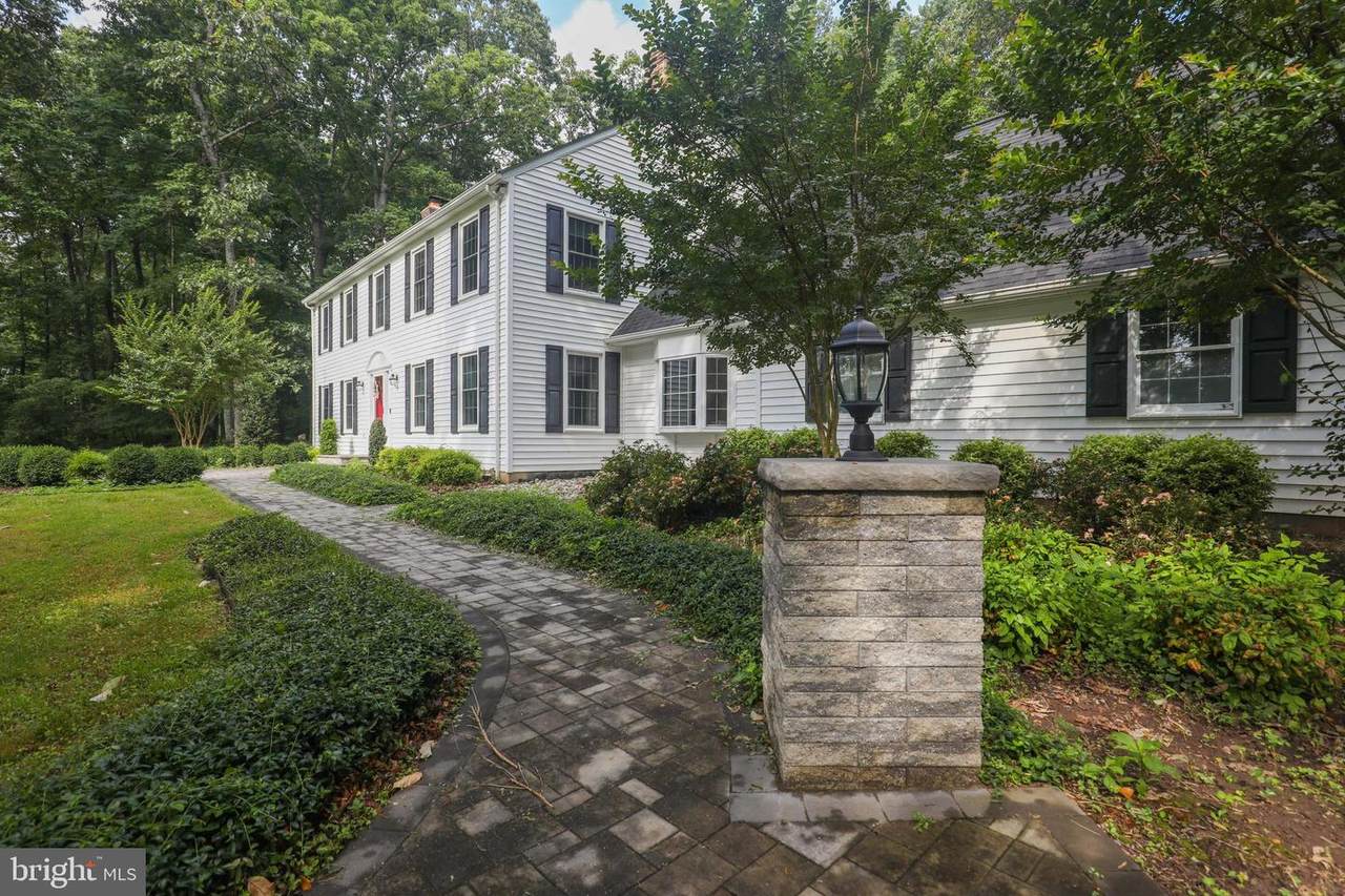 4500 Misty Acres Lane - Photo 1