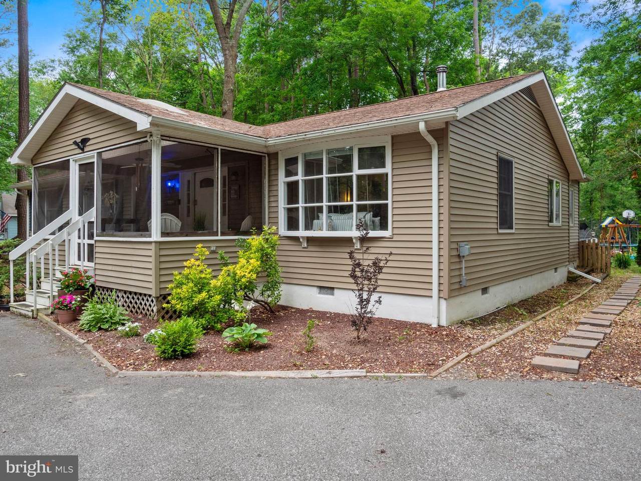 44 Moonraker Road - Photo 1