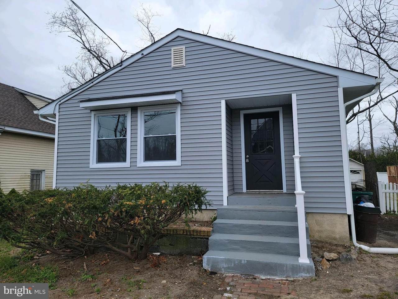 204 Monroe Avenue - Photo 1