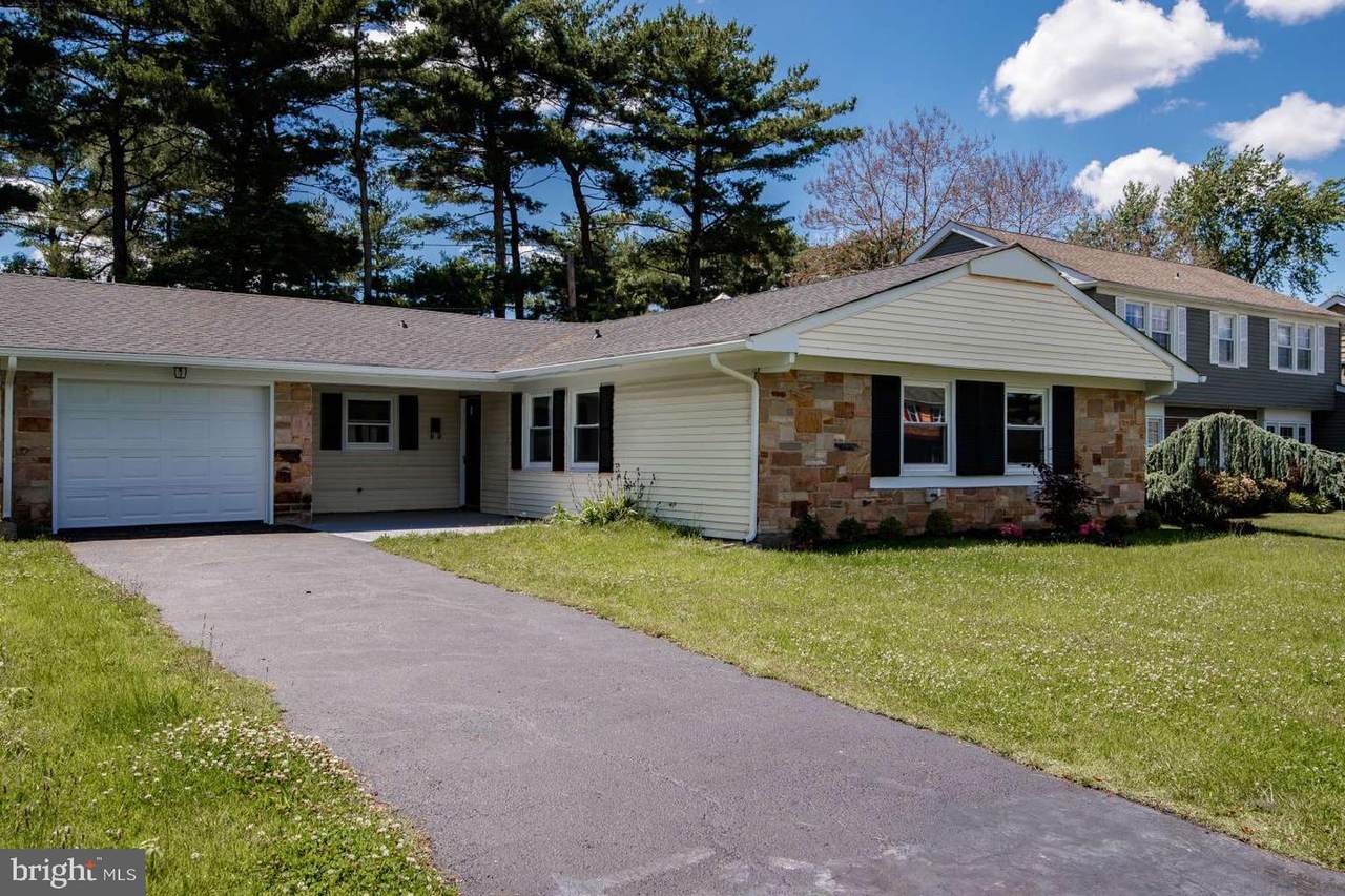 55 Hasting Lane - Photo 1