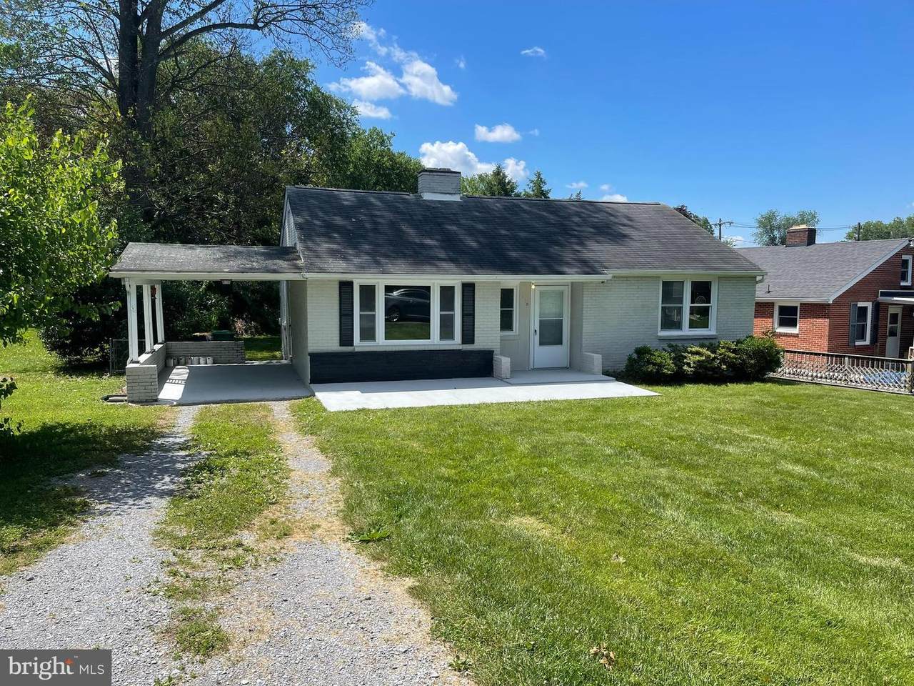 110 Colonial Drive - Photo 1