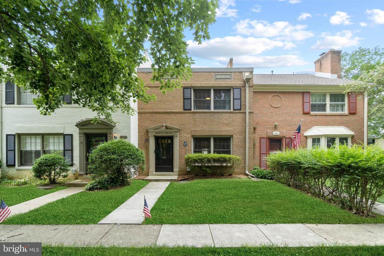8145 Carrleigh Parkway - Photo 1