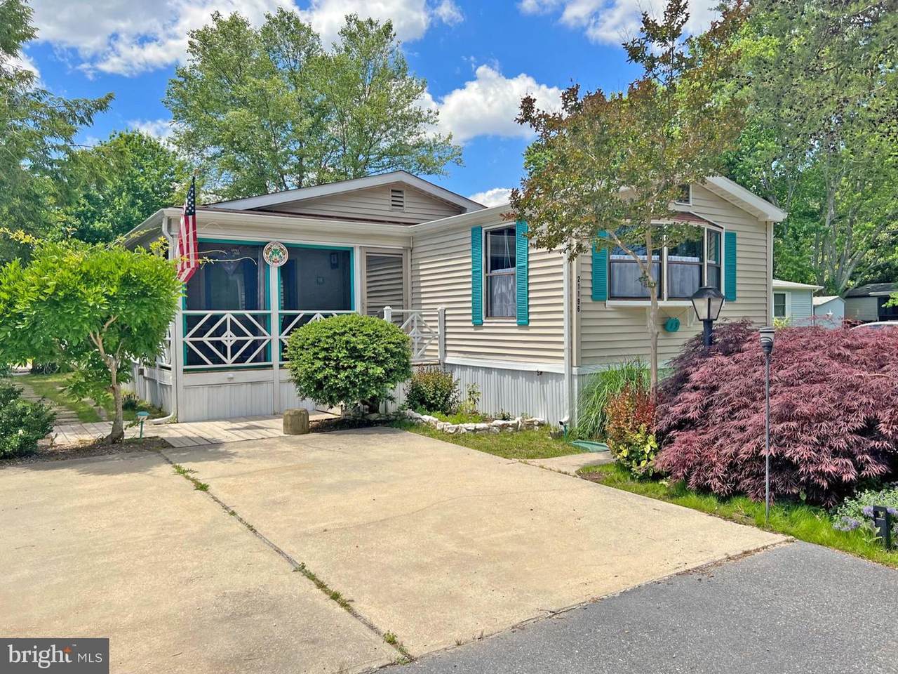 21196 N Street - Photo 1