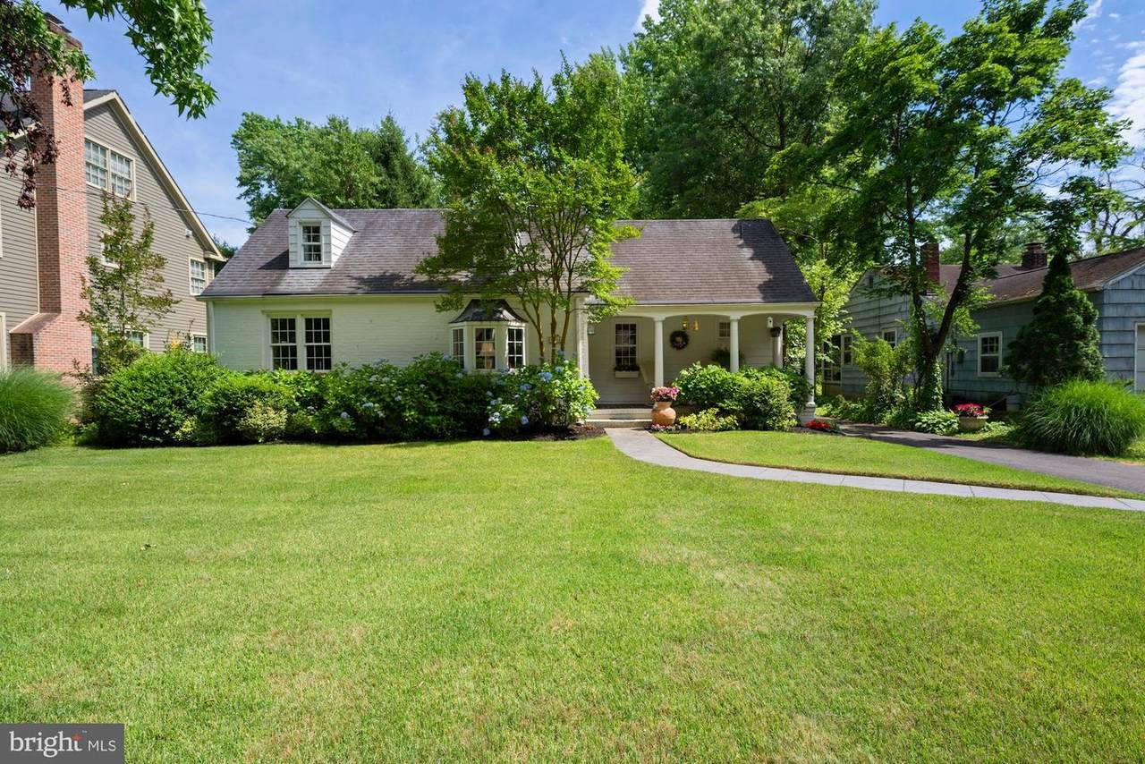 408 Beechwood Avenue - Photo 1