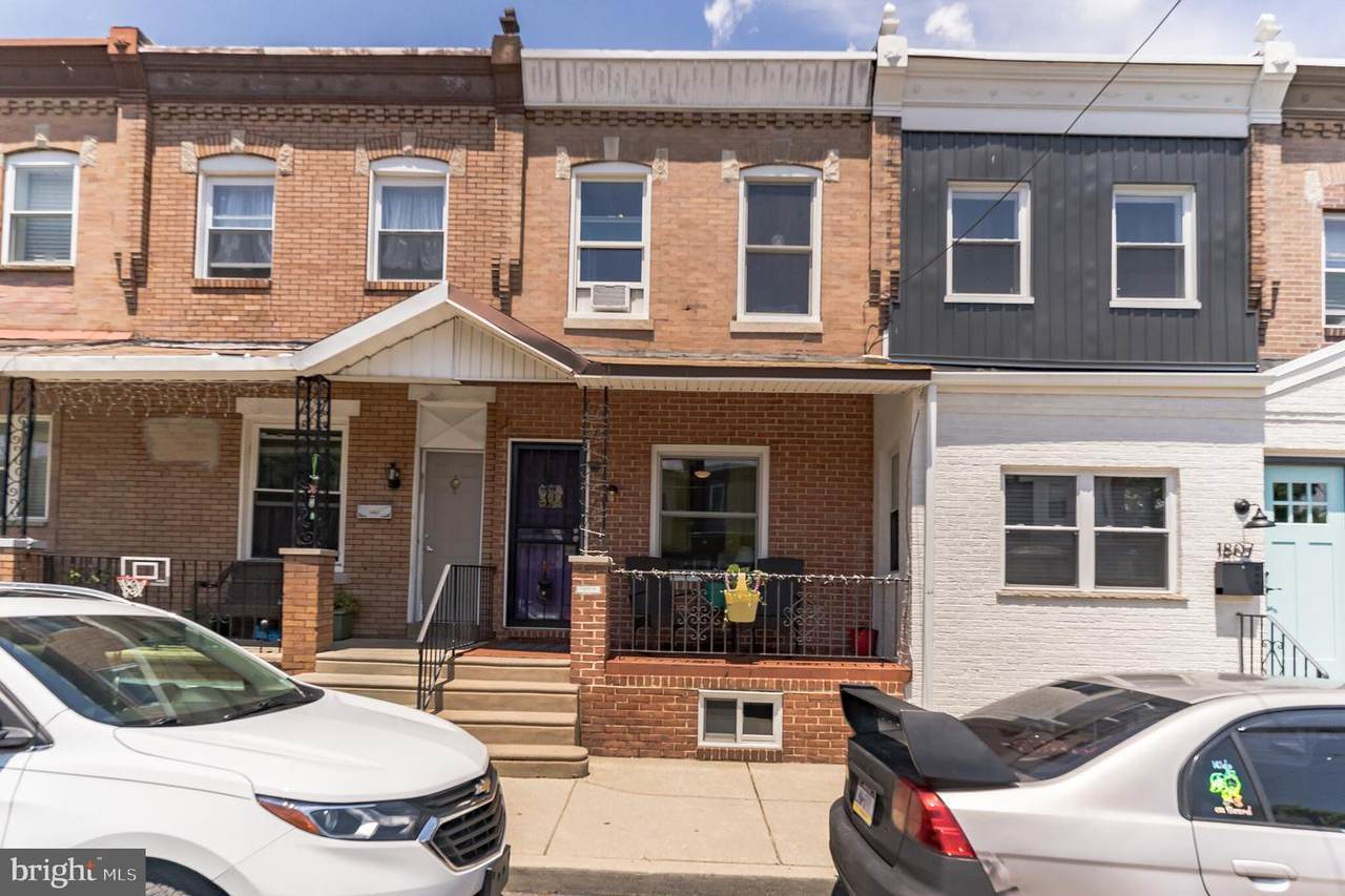 1809 Roseberry Street - Photo 1