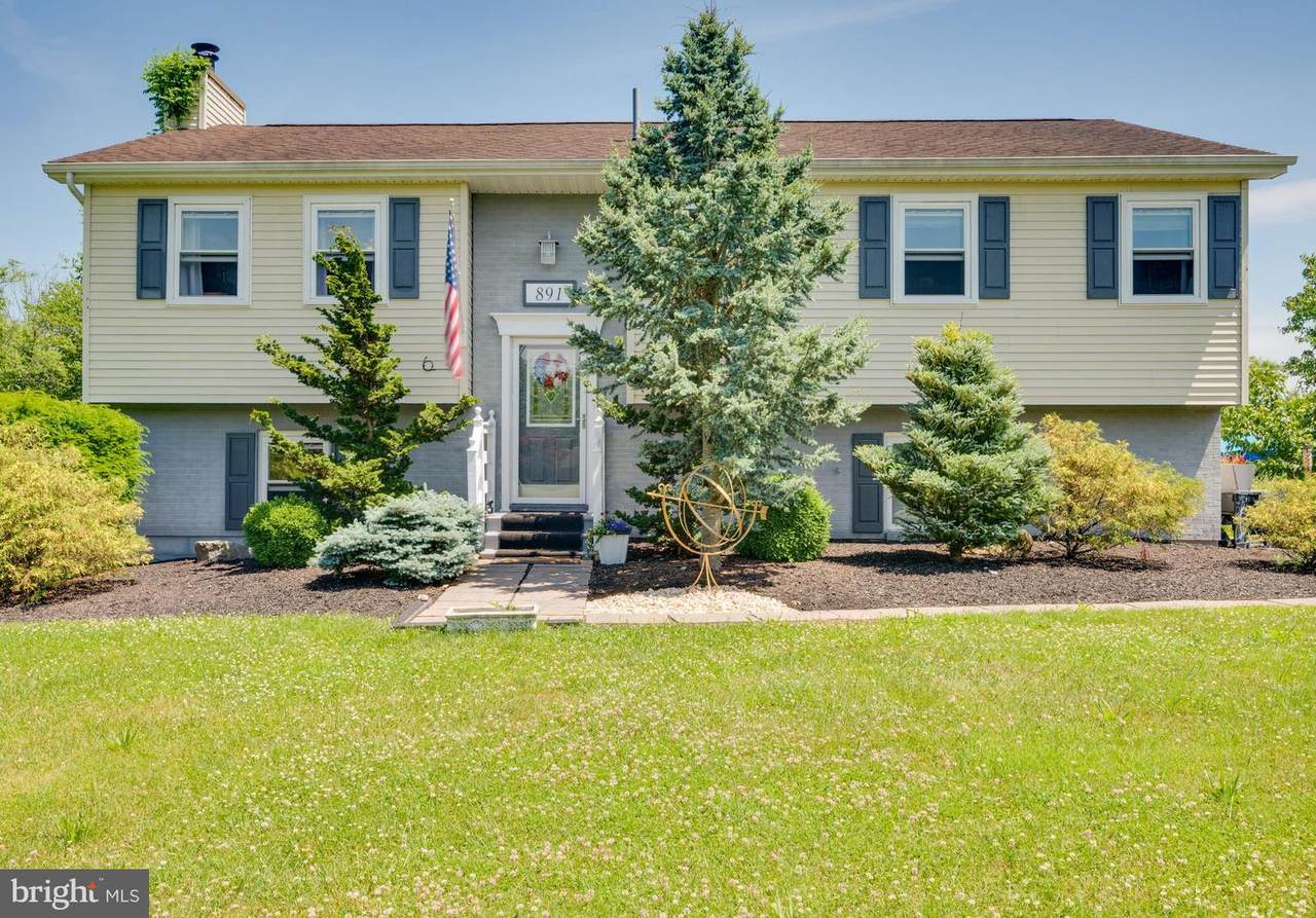 891 Wynonah Drive - Photo 1