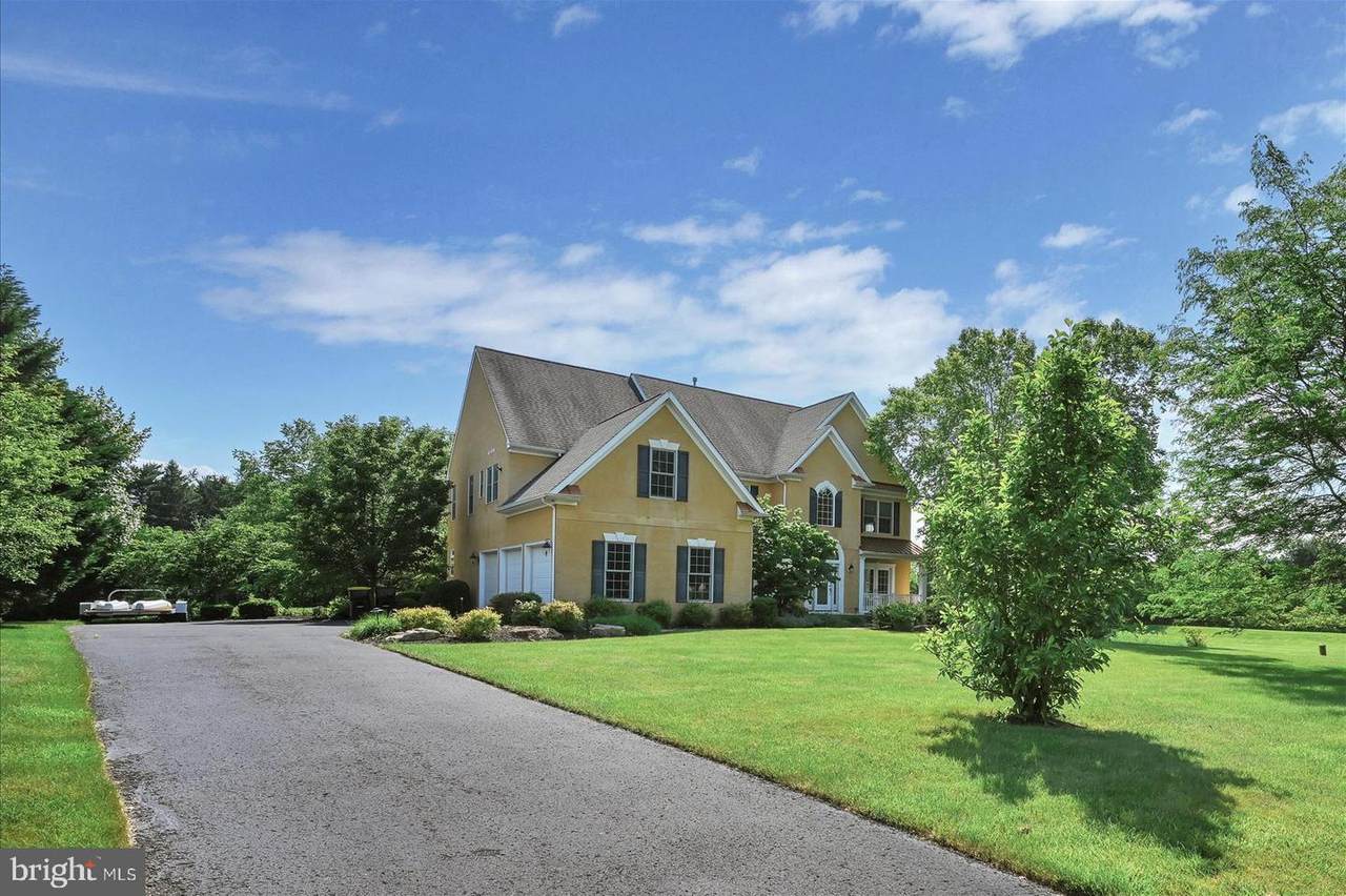 3280 Hedwig Lane - Photo 1
