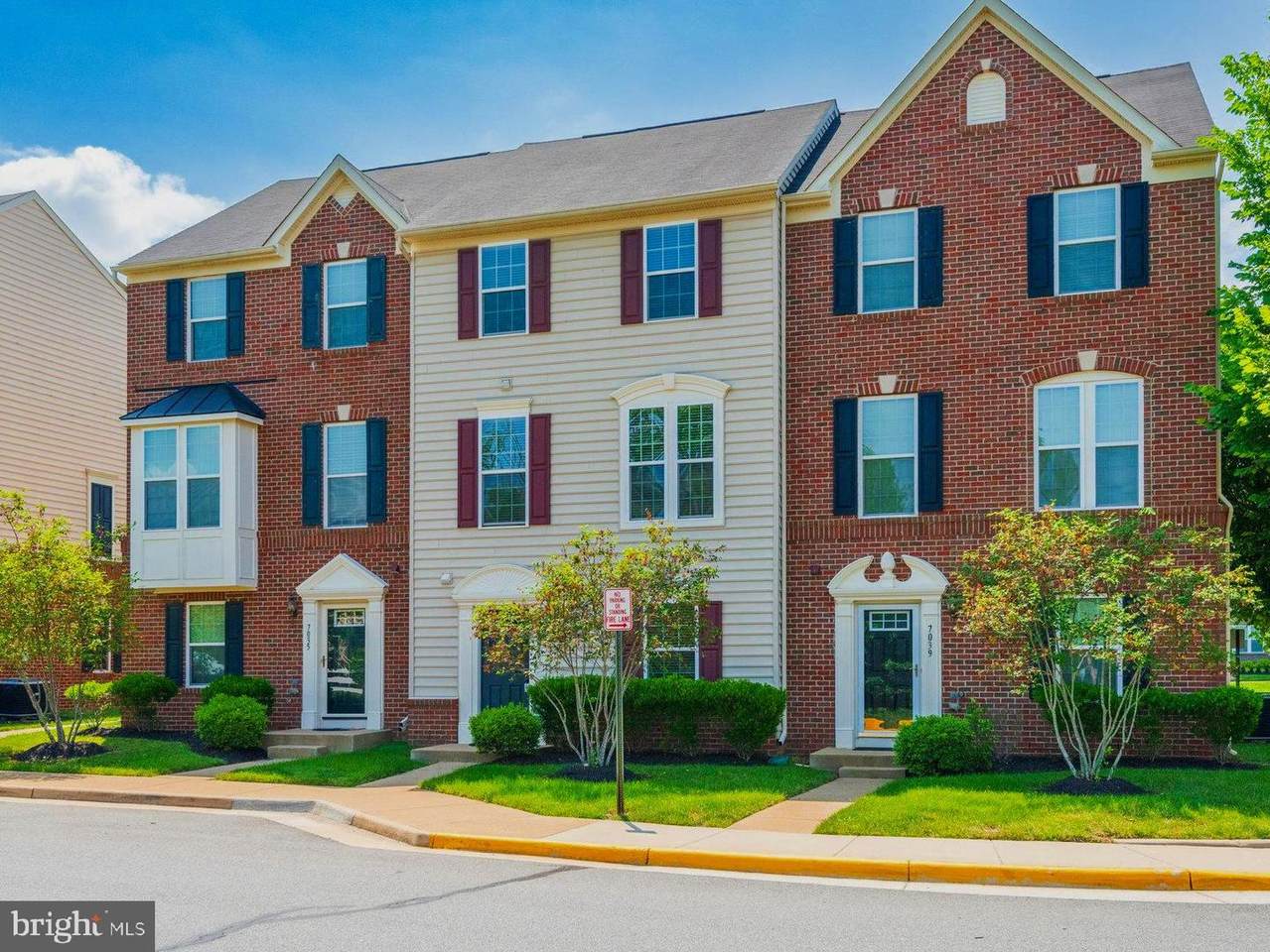 7037 Trek Way - Photo 1