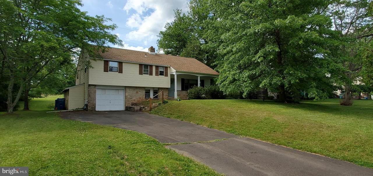 304 Upper Valley Road - Photo 1