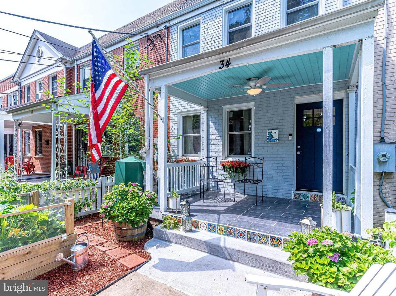 34 Farragut Place - Photo 1