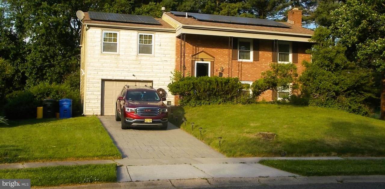 16 Fleetwood Place - Photo 1
