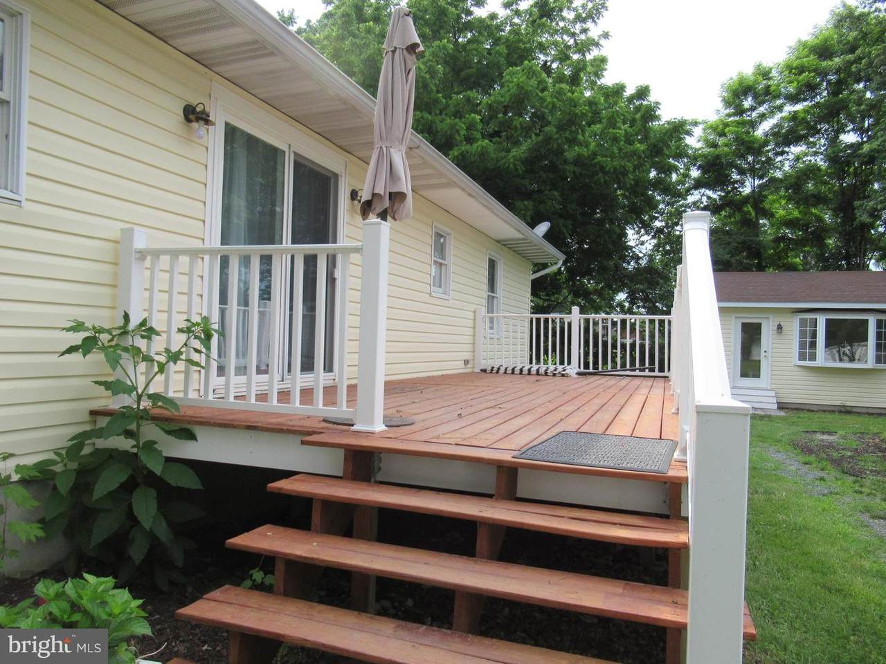 5662 Poplar Lane - Photo 1