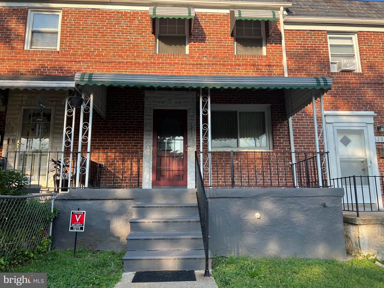 1211 Augusta Avenue - Photo 1