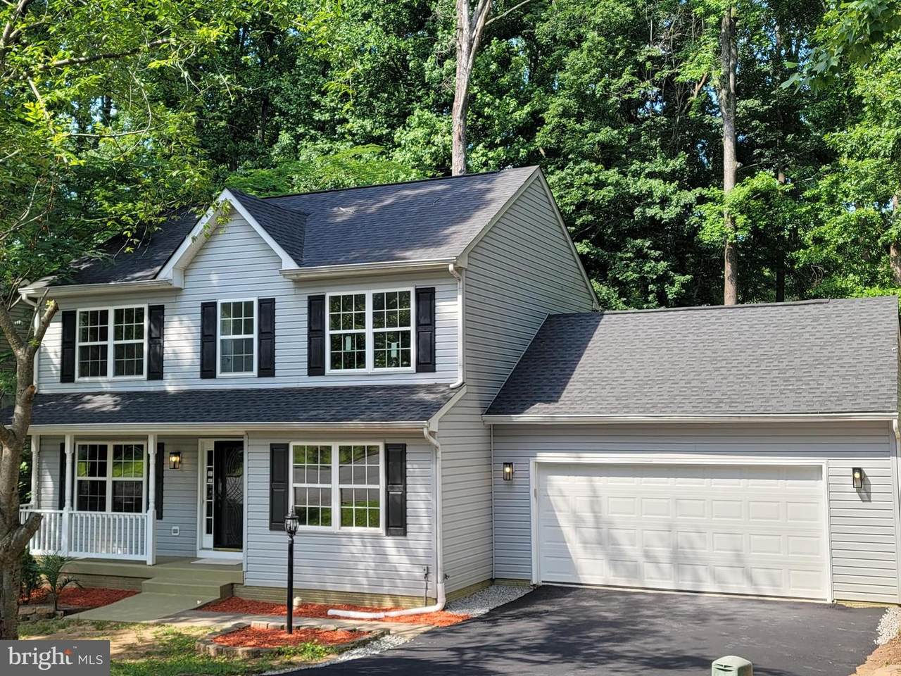 15 Lavelle Drive - Photo 1