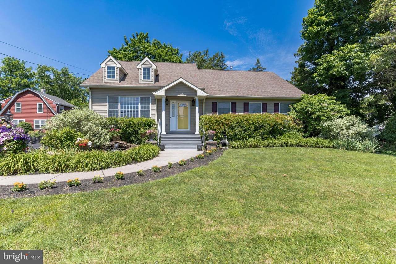 428 Prospect Avenue - Photo 1