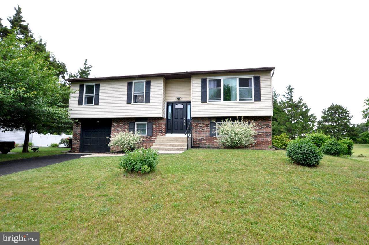12 Chatham Court - Photo 1