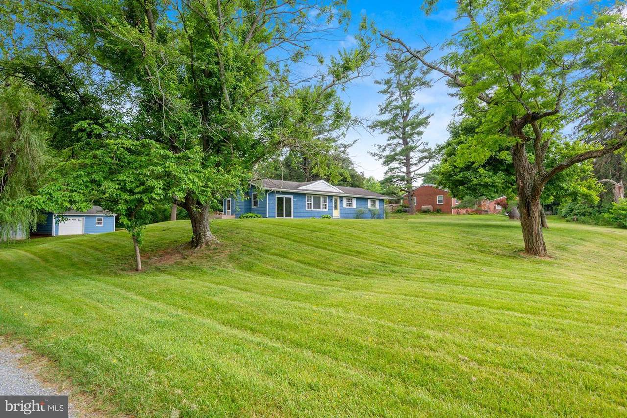 6717 Middle Road - Photo 1