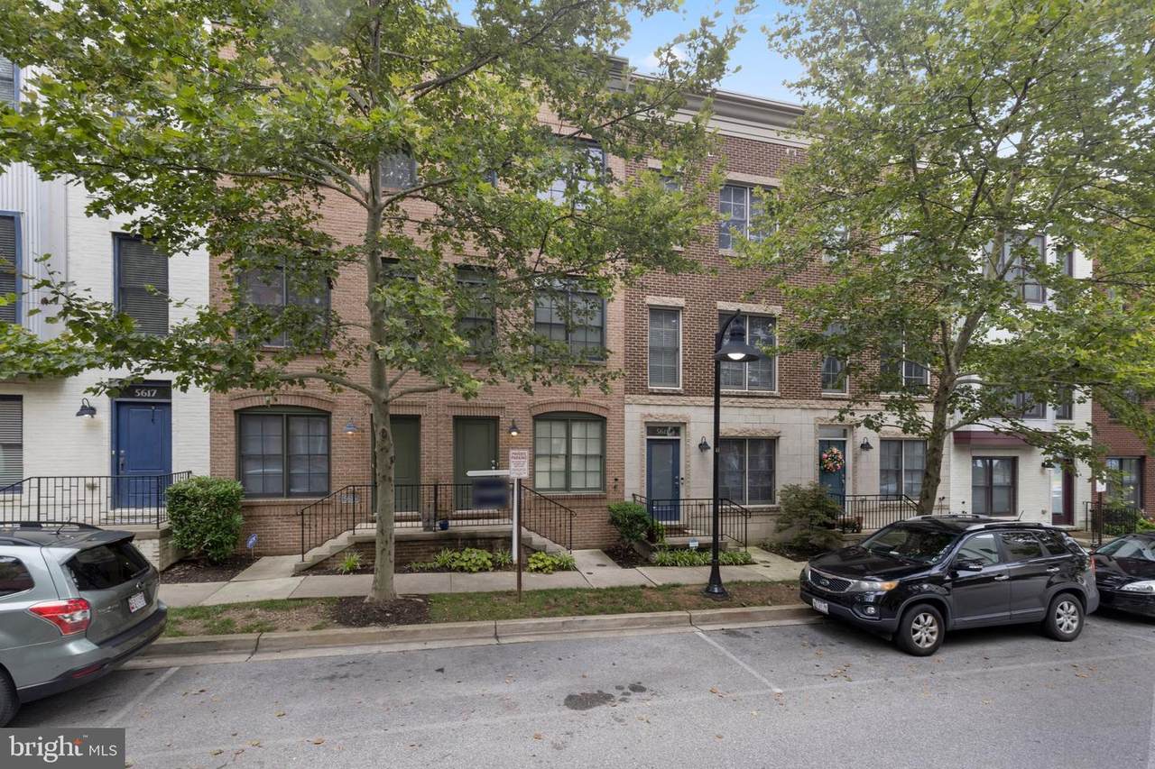 5613 44TH Avenue - Photo 1