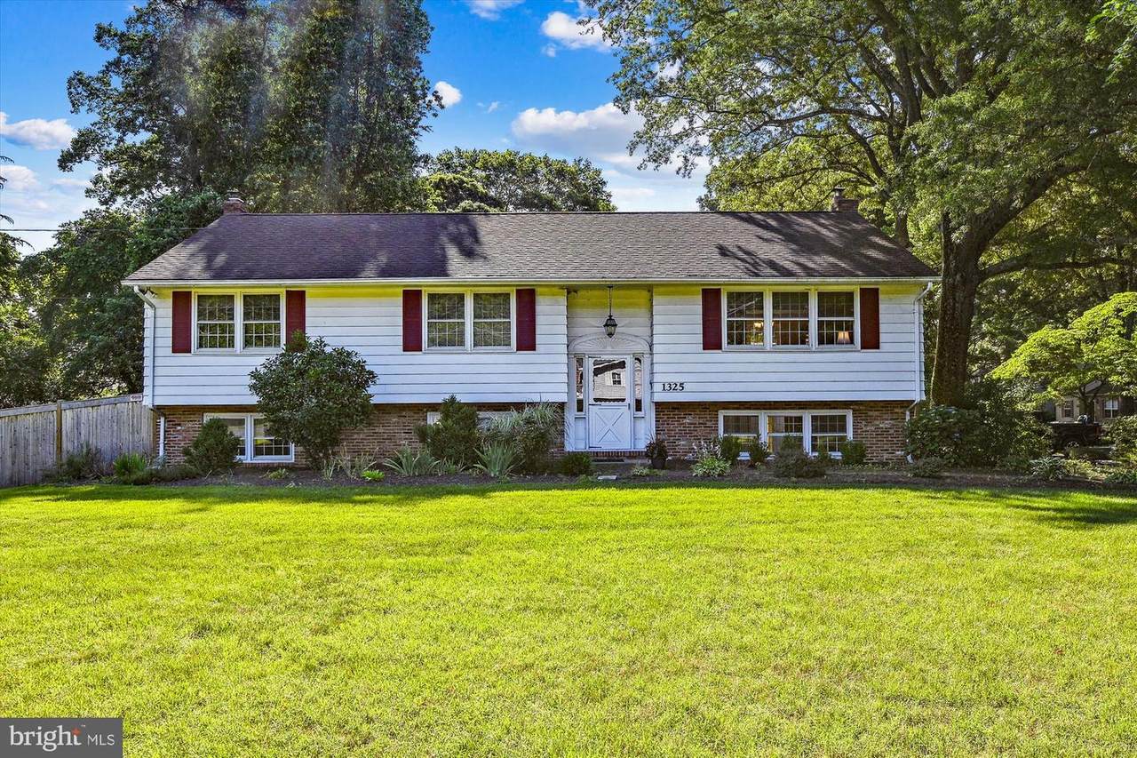 1325 Cape St Claire Road - Photo 1