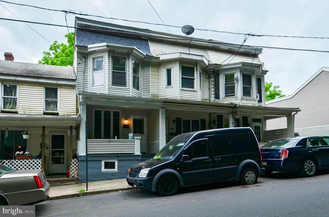 156 Spruce Street - Photo 1
