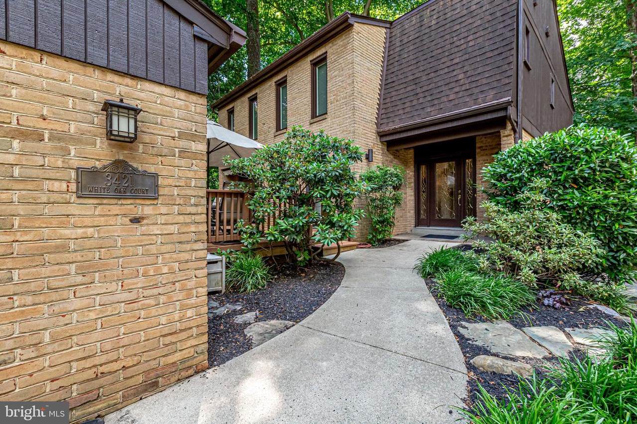 3421 White Oak Court - Photo 1