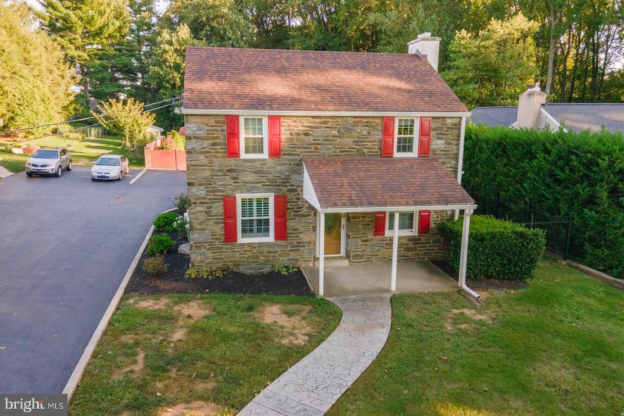 969 West Avenue - Photo 1
