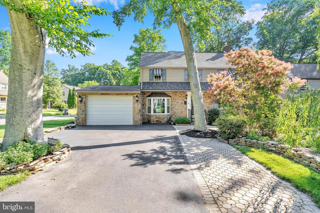 200 Forest Drive - Photo 1