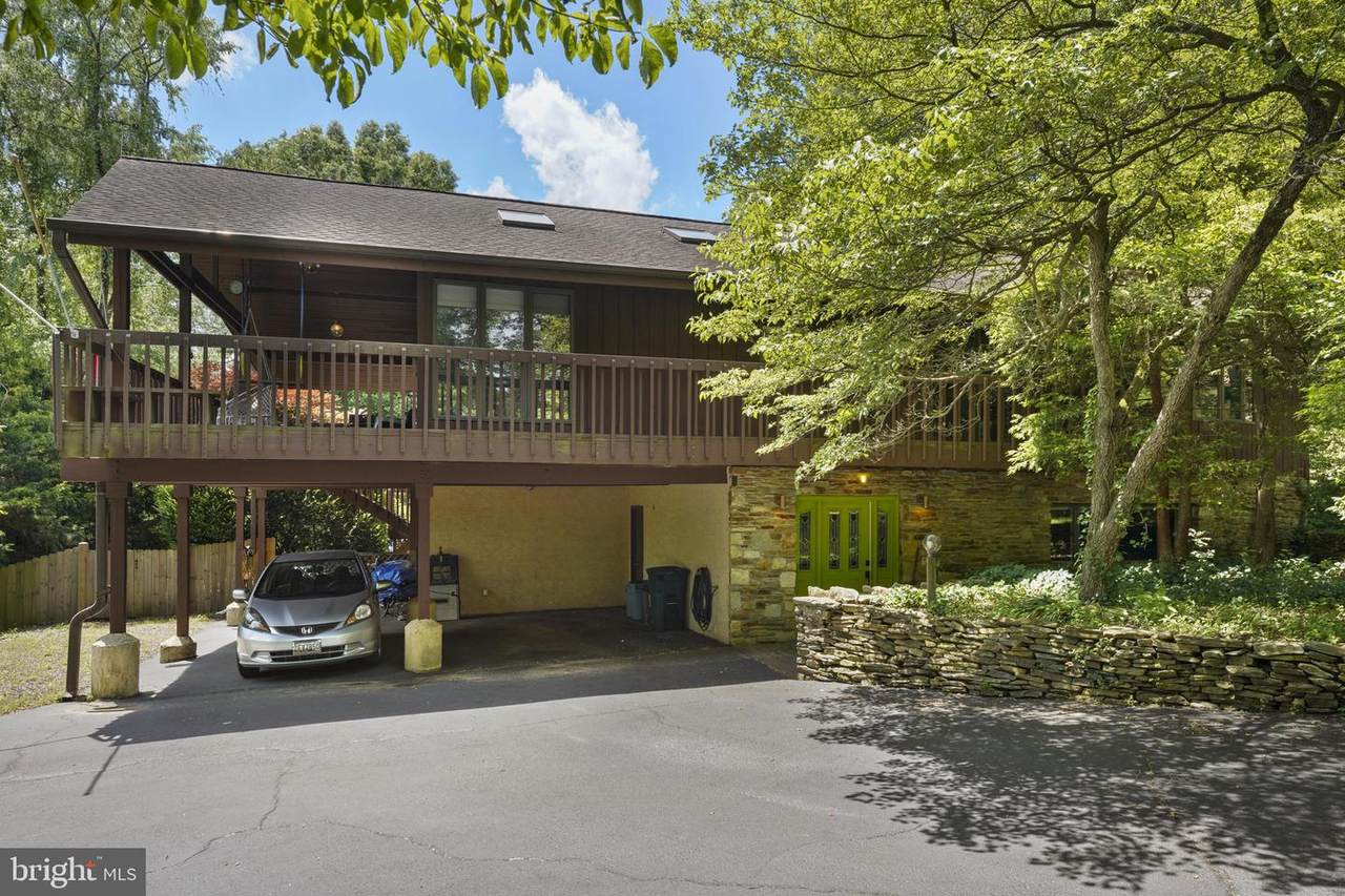1300 Dogwood Street - Photo 1
