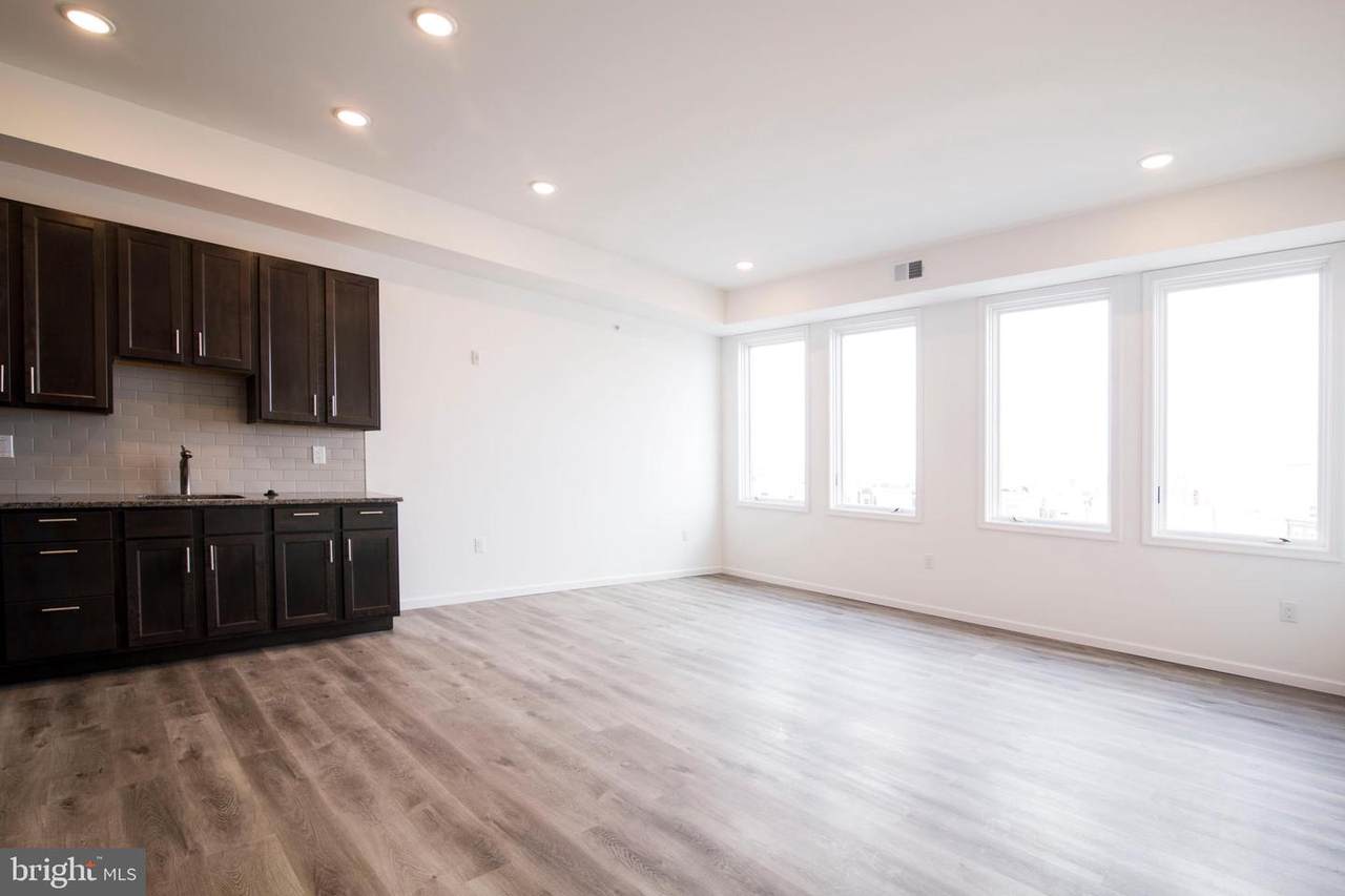 1625-27 Point Breeze Avenue - Photo 1
