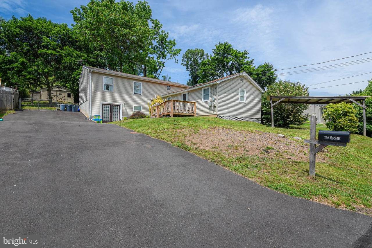 870 Parker Street - Photo 1