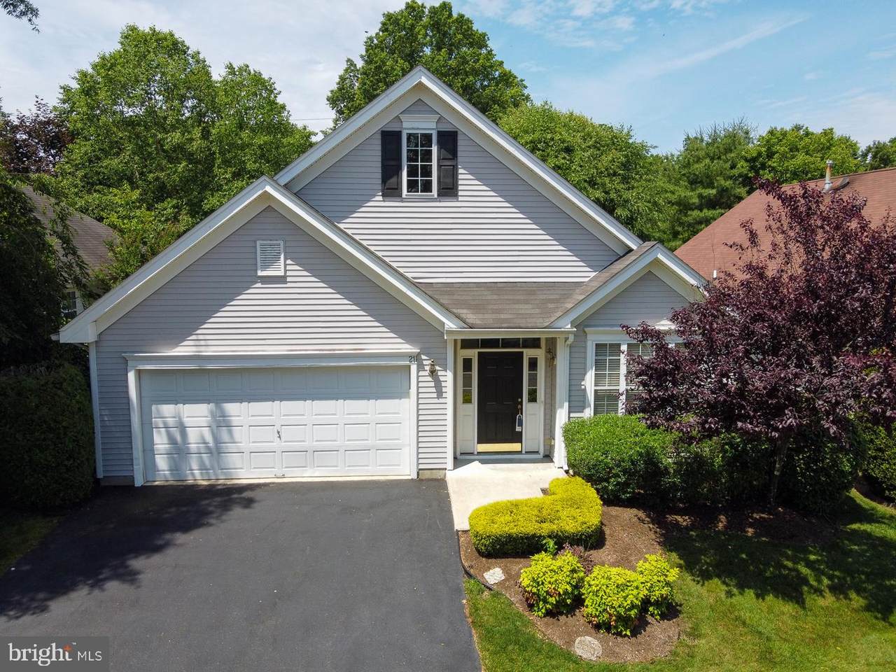21 Honey Flower Drive - Photo 1