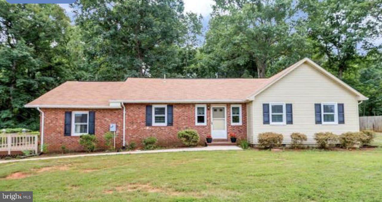 7211 Covingtons Corner Road - Photo 1