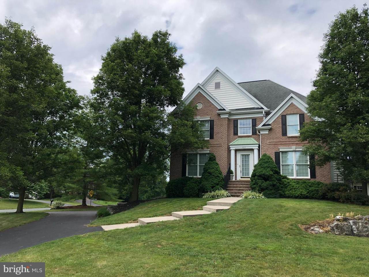 2315 Grove Meadow Lane - Photo 1